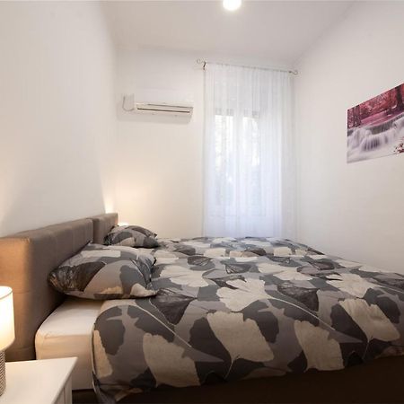 リエカApartman Cezarアパートメント エクステリア 写真